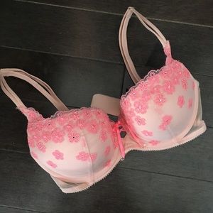 Victoria's Secret Very Sexy Balconet Bra