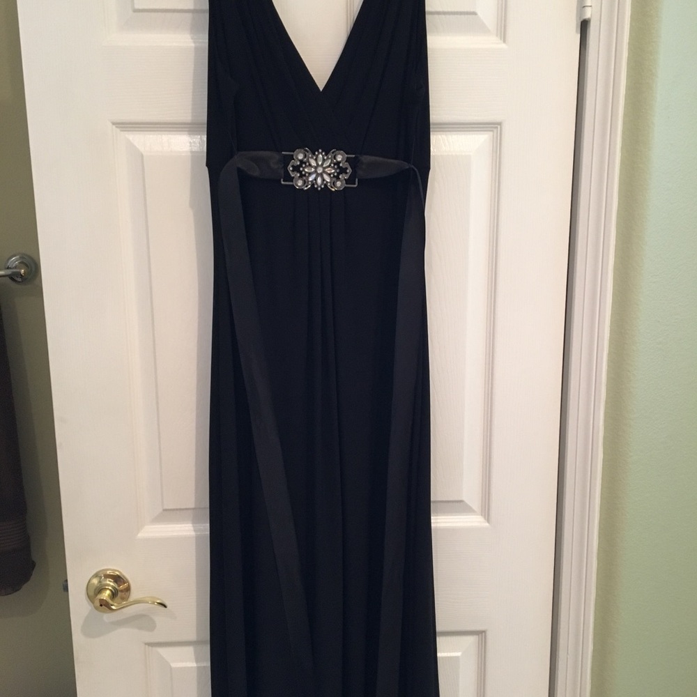 Beautiful flowy dress