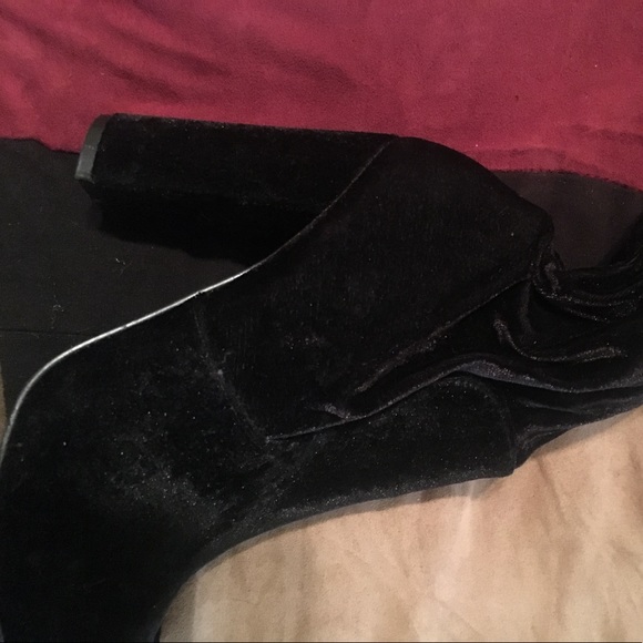 Velvet Over The Knee Boots - Picture 3 of 6