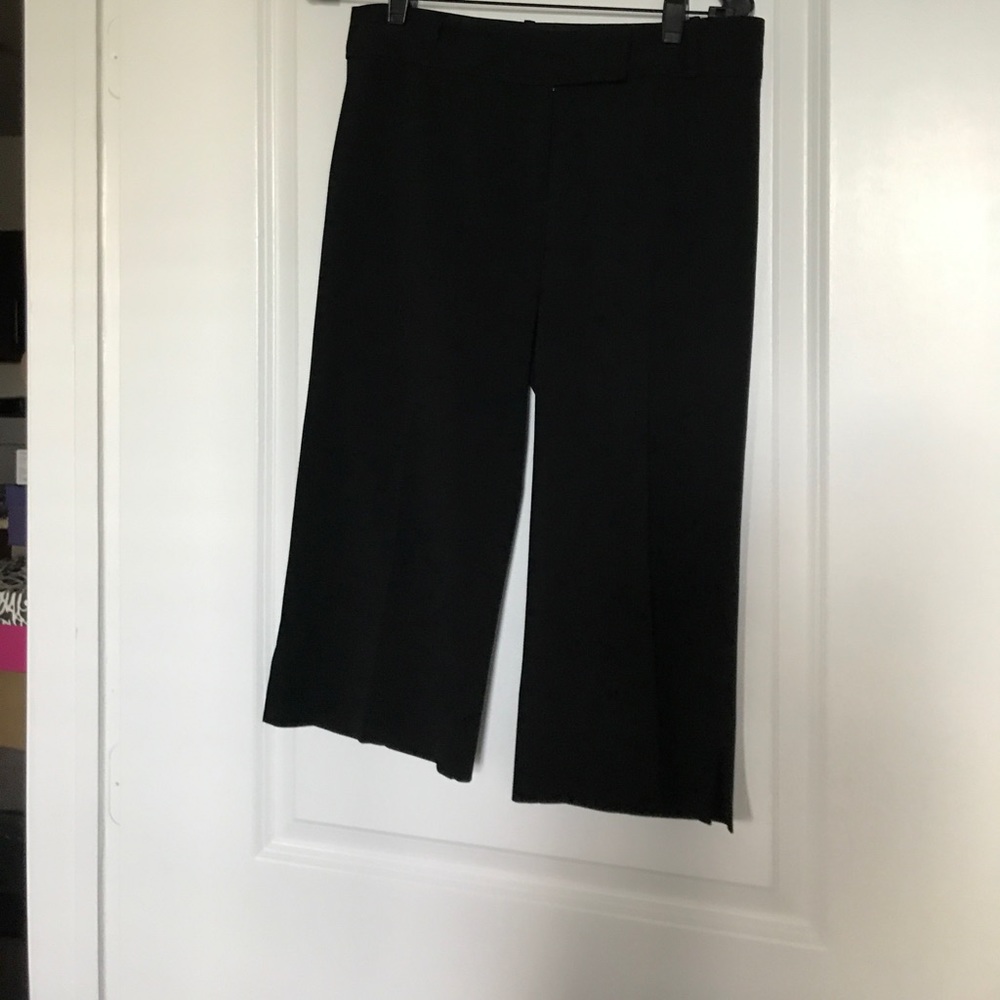 Capri pants