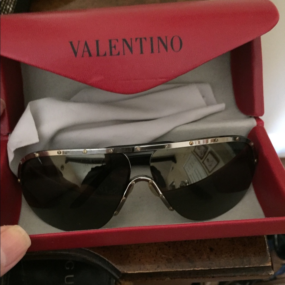 Valentino, Sunglasses