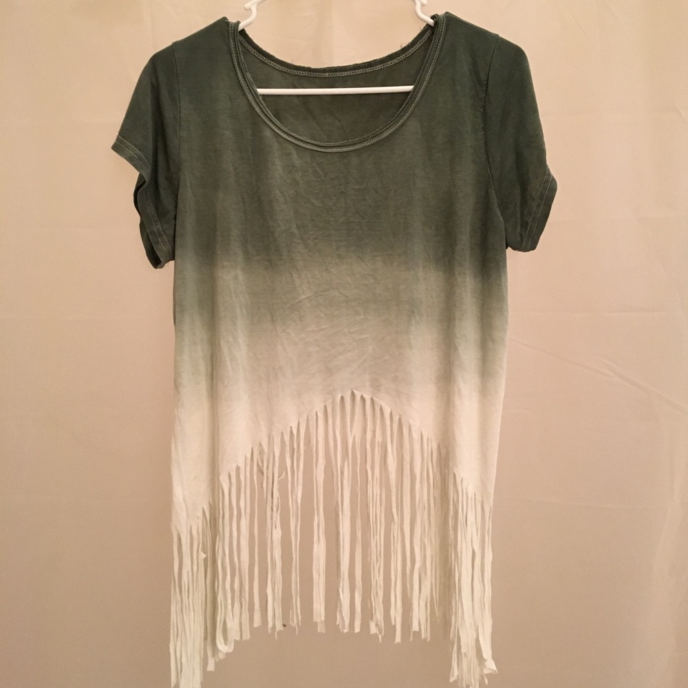 Ombrè Top w/ fringe detail