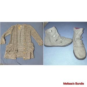 Gray cardigan and boots