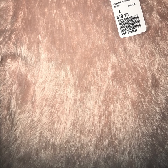 Eyelash Cropped Sweater (SOLD) - Picture 2 of 2