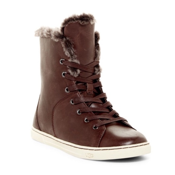 UGG Shoes - UGG Australia High Tops 🎉Host Pick 🎉