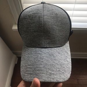 CARRIE UNDERWOOD'S HAT FROM HER WORKOUT LINE