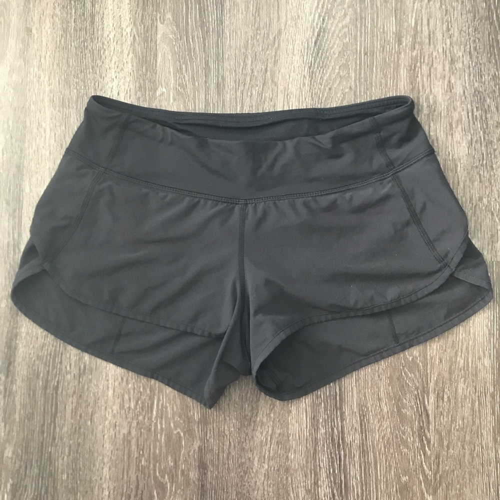Lululemon Speed Up Short Size 6