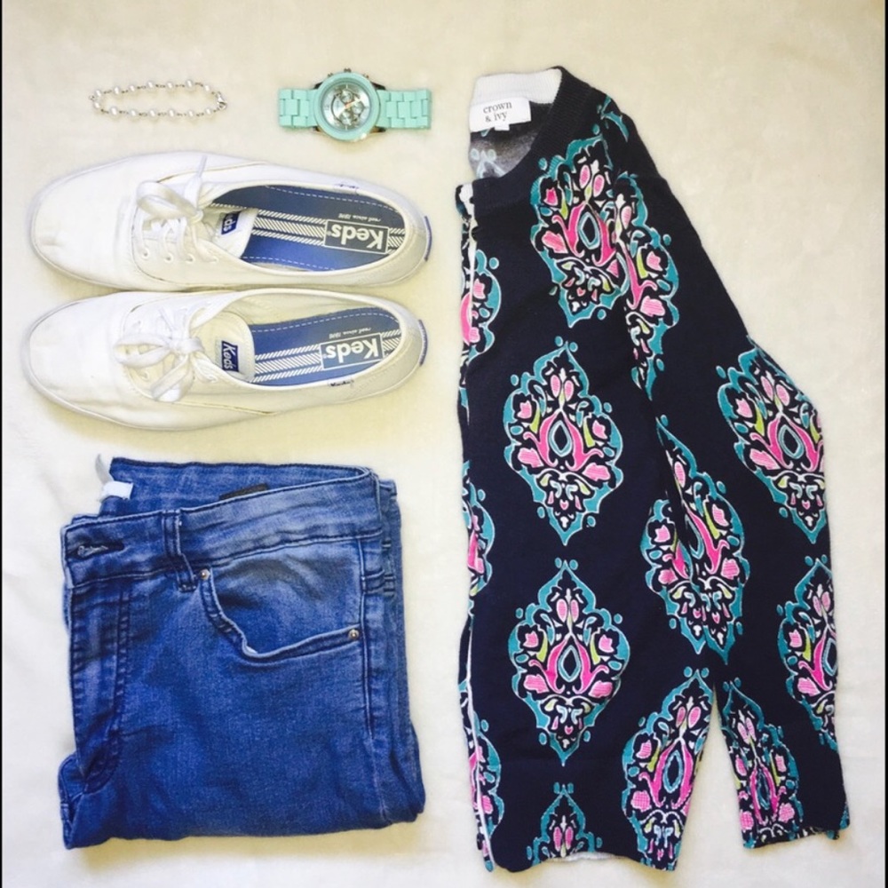 Crown & Ivy 3/4 sleeves Cardigan