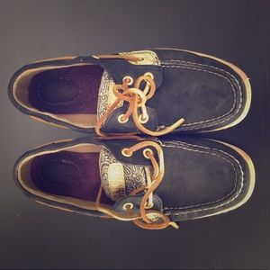 Sperry top-siders