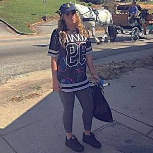 Meet your Posher, Julia