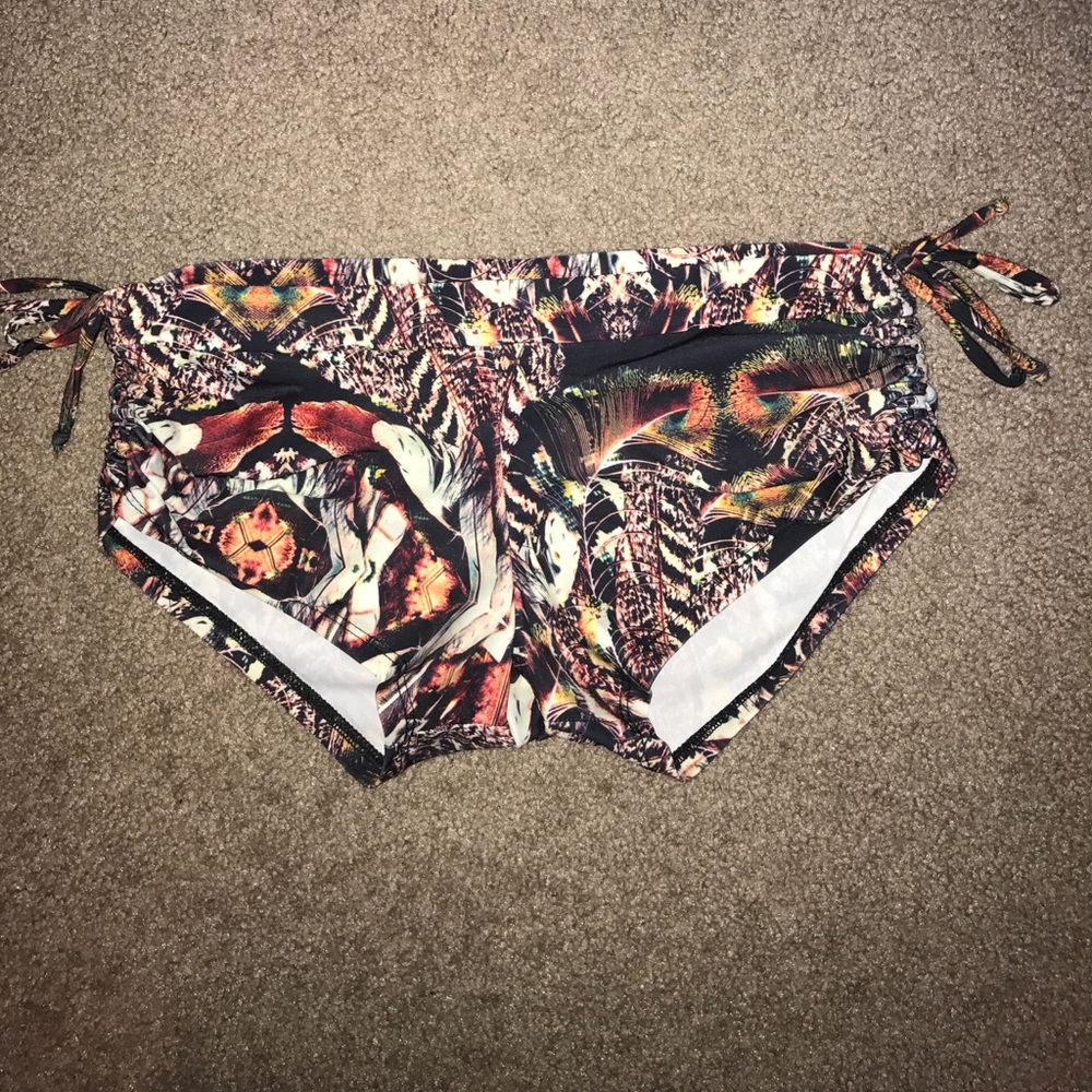 Hot yoga shorts