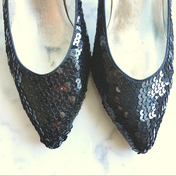 HP • Dolce by Pierre black sequin pumps - Picture 2 of 4