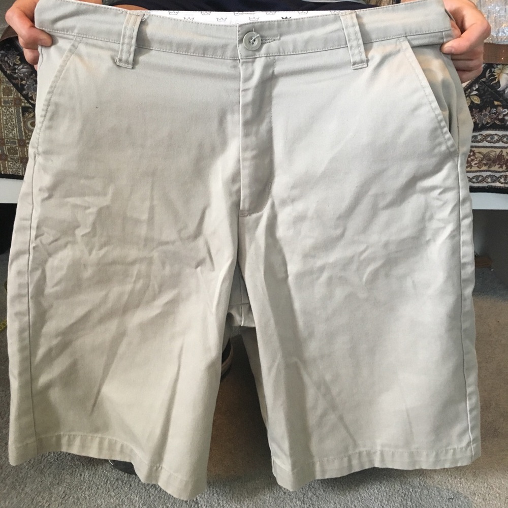 Men's light khaki Blue Crown shorts