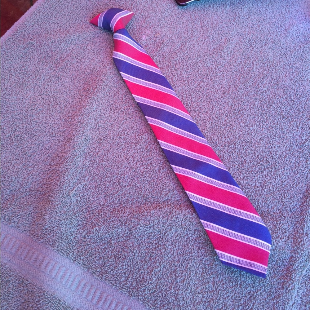 Youth boys....Clip on tie