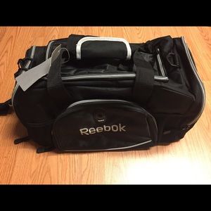 Reebok duffle bag/medium