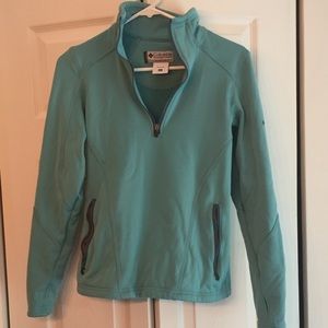 Columbia Quarter Zip Pullover