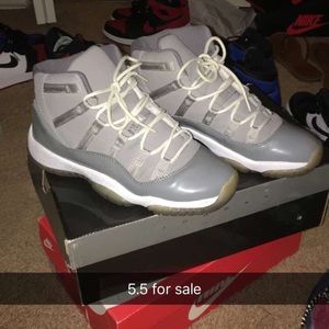 2010 Cool Grey 11 size 5.5 - Jordan