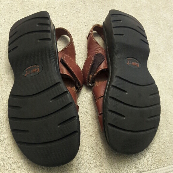 Leather Sandals - Picture 3 of 5