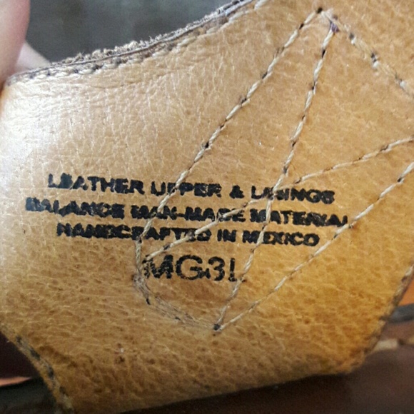 Leather Sandals - Picture 4 of 5