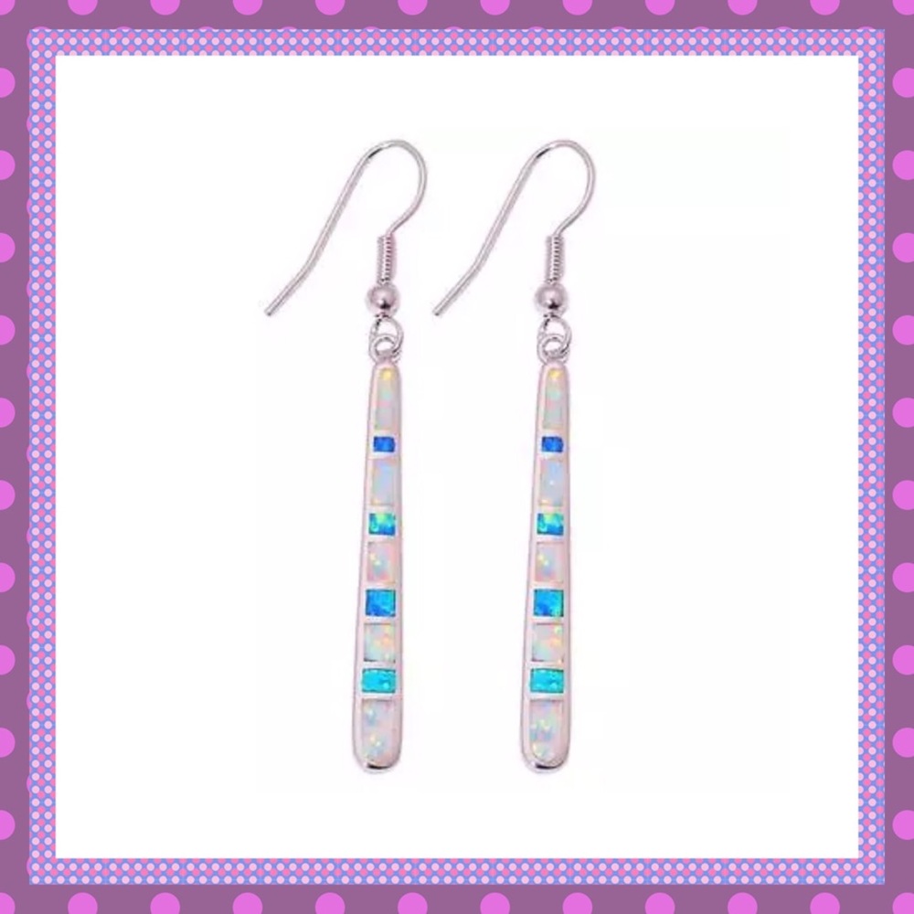 🌸SS White & Blue Fire Opal Dangle Earrings🌸