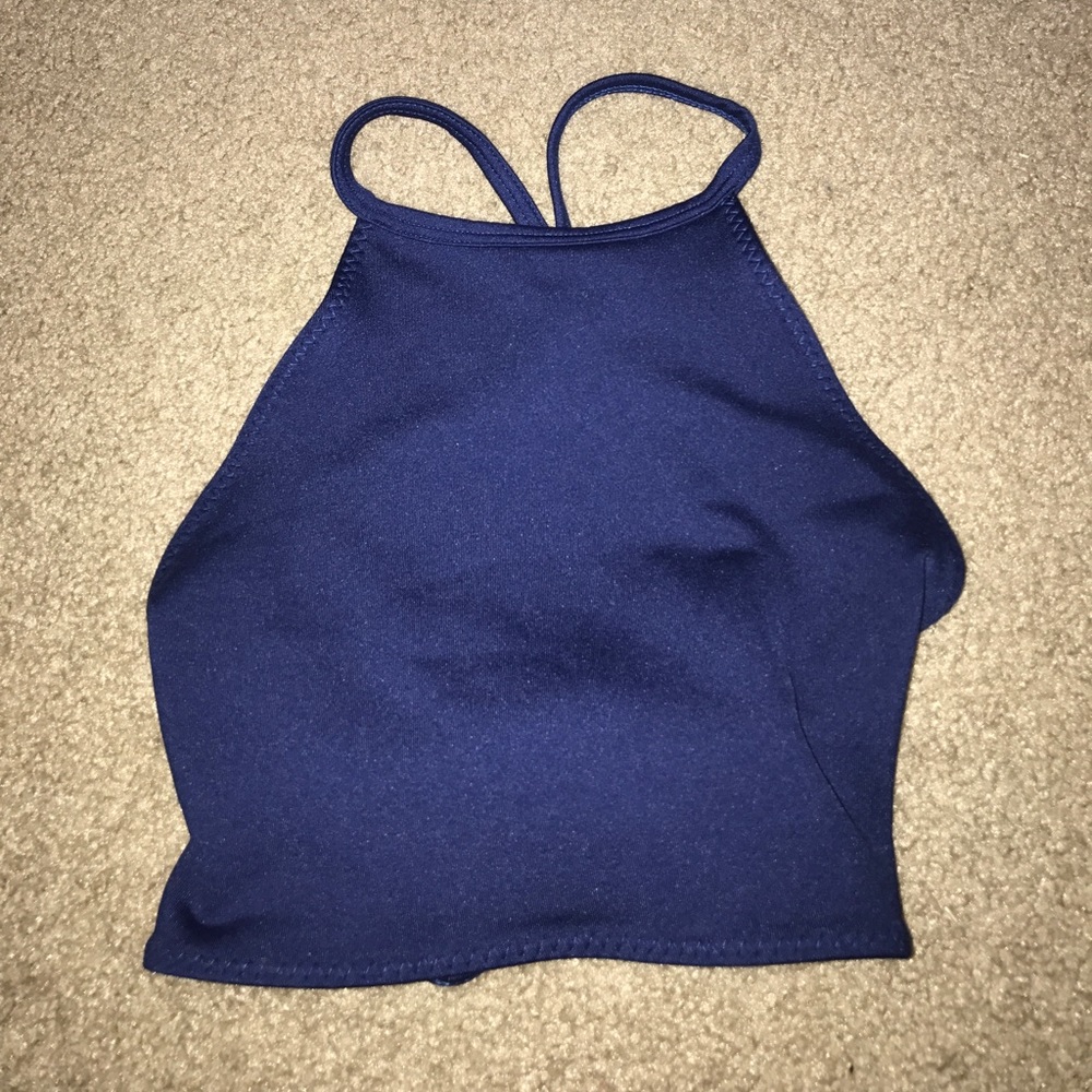 Hot yoga crop