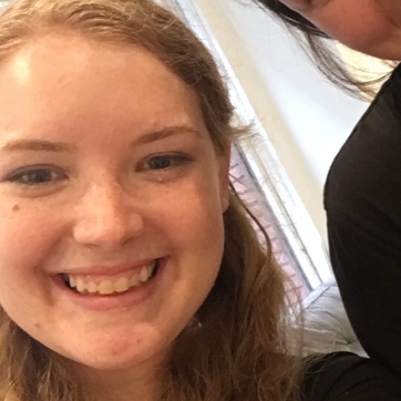 Meet your Posher, Meg - Picture 1 of 1