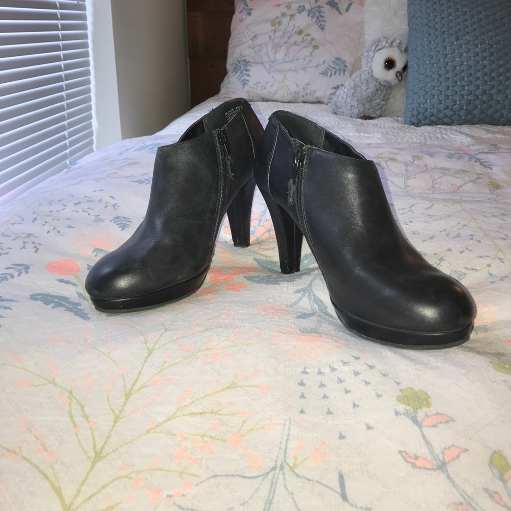 Black Heeled Booties!!!