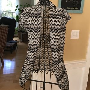 White House Black Market cap sleeve sweater