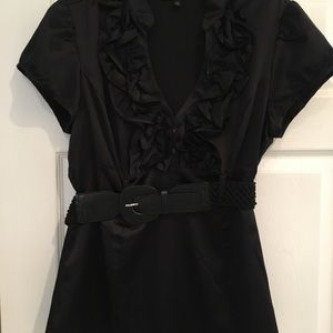 Fitted blouse worn once