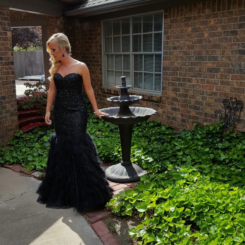 Black Prom Dress