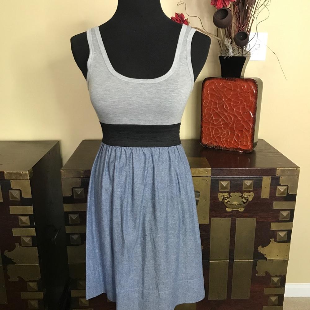 Color Block Dress - Picture 2 of 3