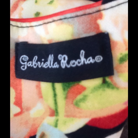 Gabrielle Rocha Dress. - Picture 5 of 5