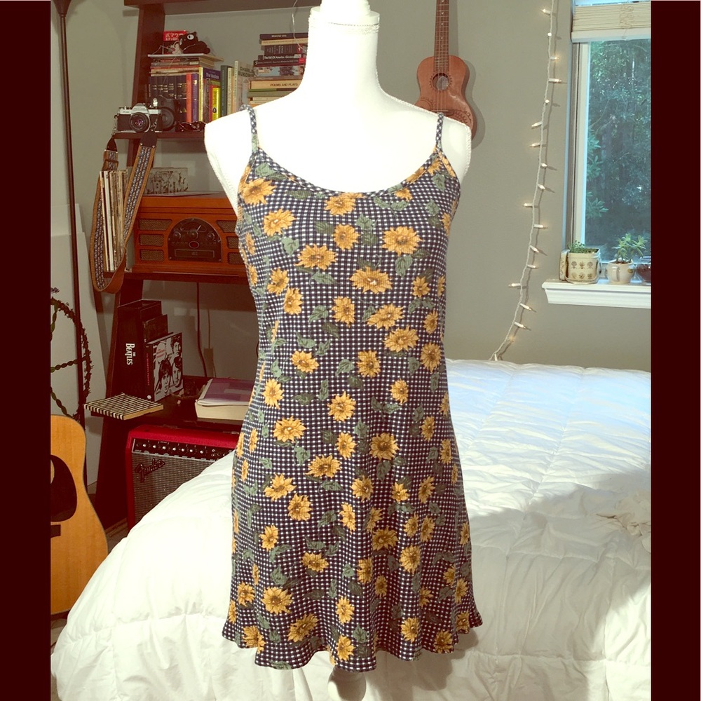 Vintage Gingham Sunflower Dress