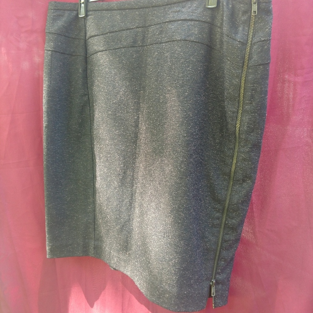 Worthington pencil skirt