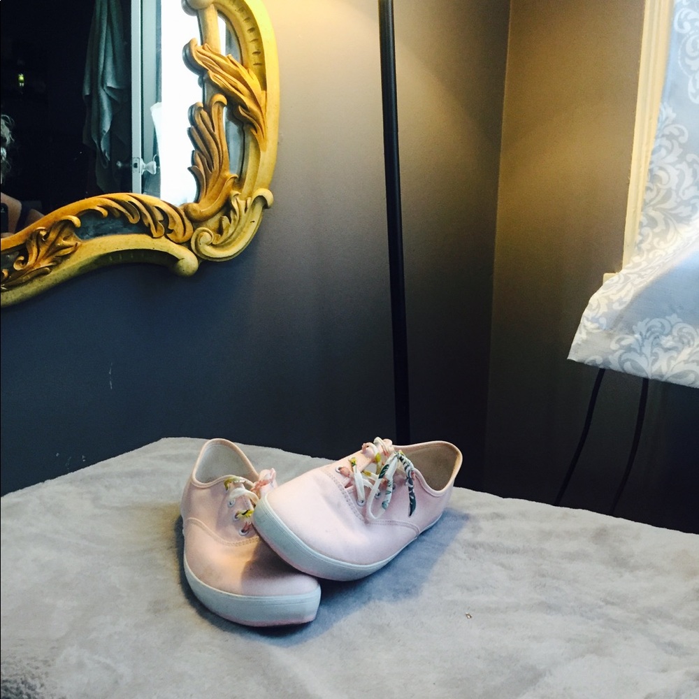 Light Pink Keds