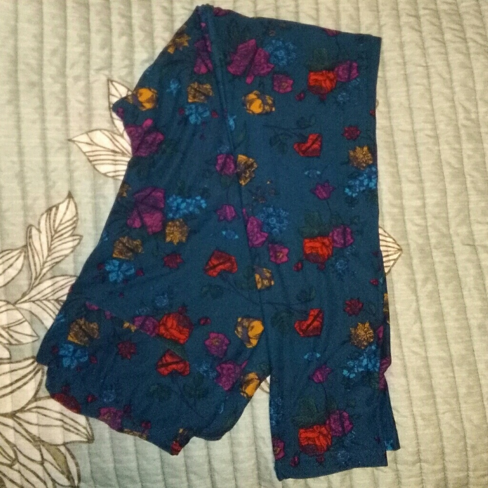 LulaRoe TC Leggings **BUNDLE & SAVE**