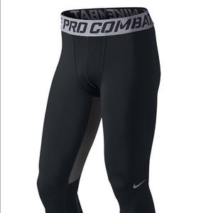 Nike Pro Combat Hyperwarm Compression Tights