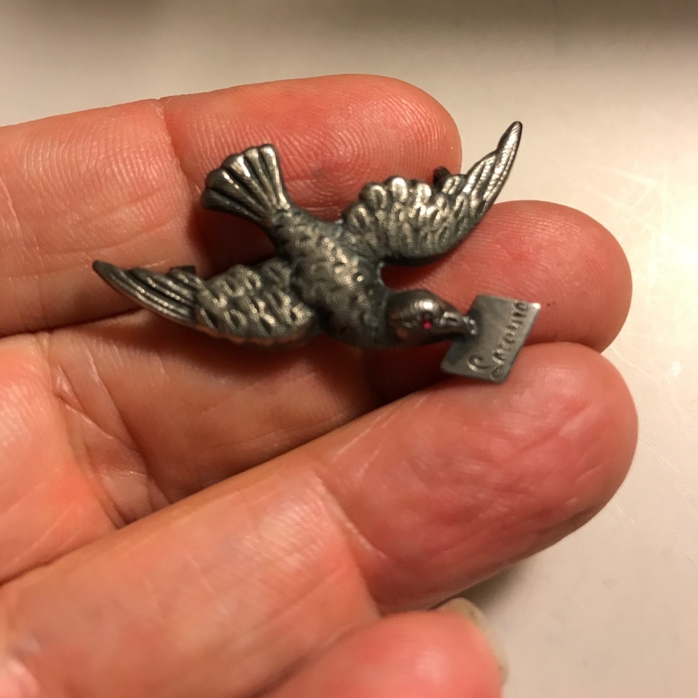 Lovely 800 Silver Victorian Bird Pin With Notr