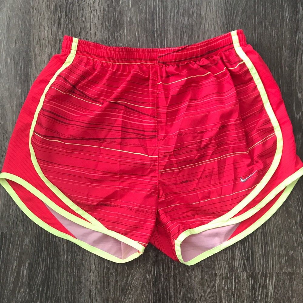 Nike Tempo Running Short Size Small 3"