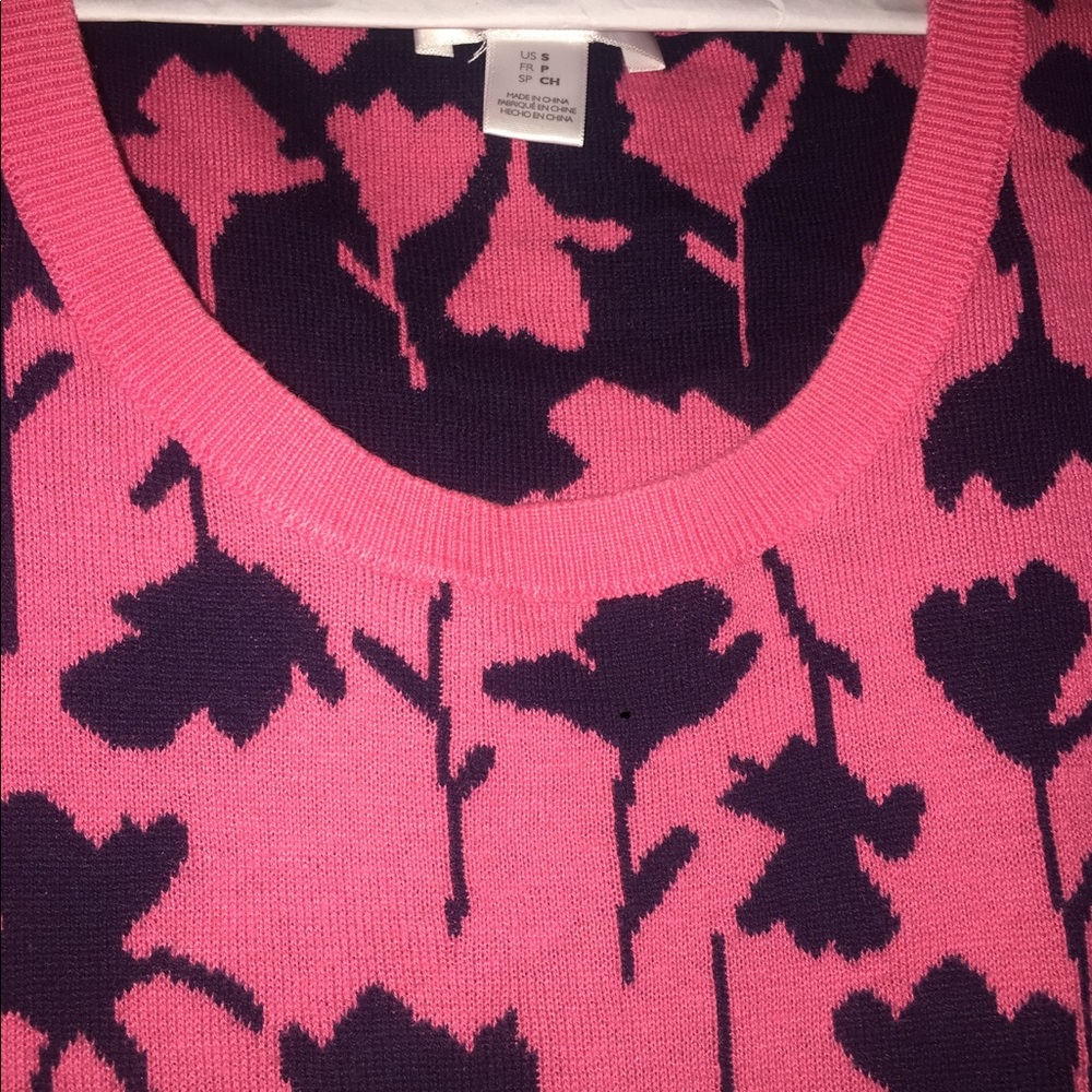 Short sleeved Maternity sweater