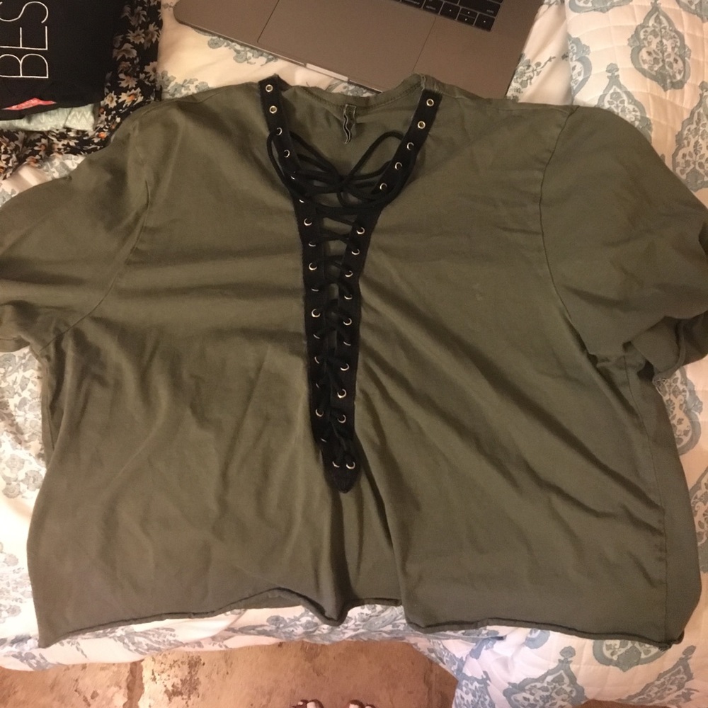 crop top from emma and sam