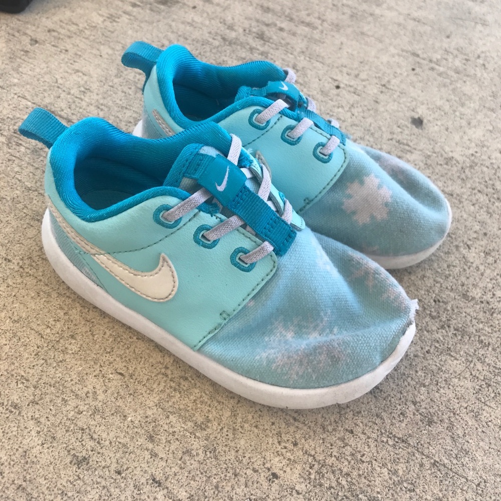 Kids nike shoes
