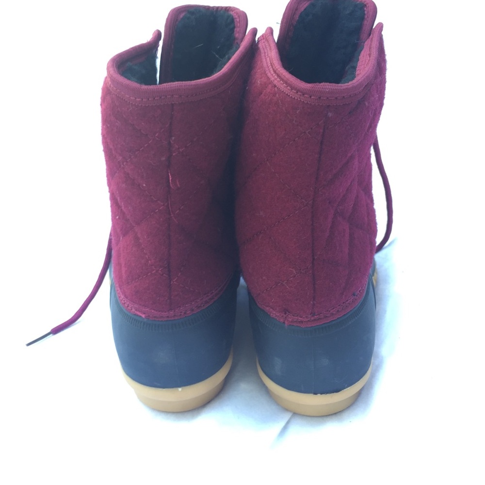 Winter Boots - Picture 3 of 7