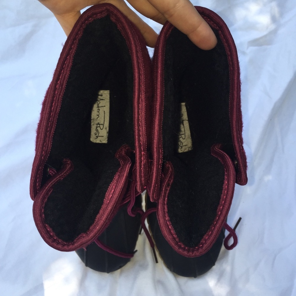 Winter Boots - Picture 7 of 7