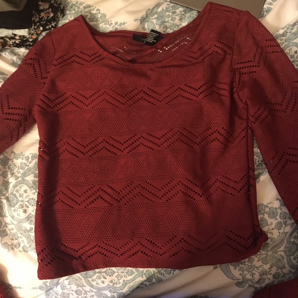 red long sleeve crop top