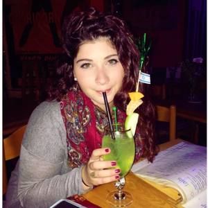 Meet your Posher, Melanie