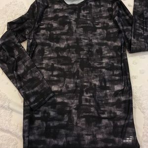 Boys thermal long sleeve size L 14/16