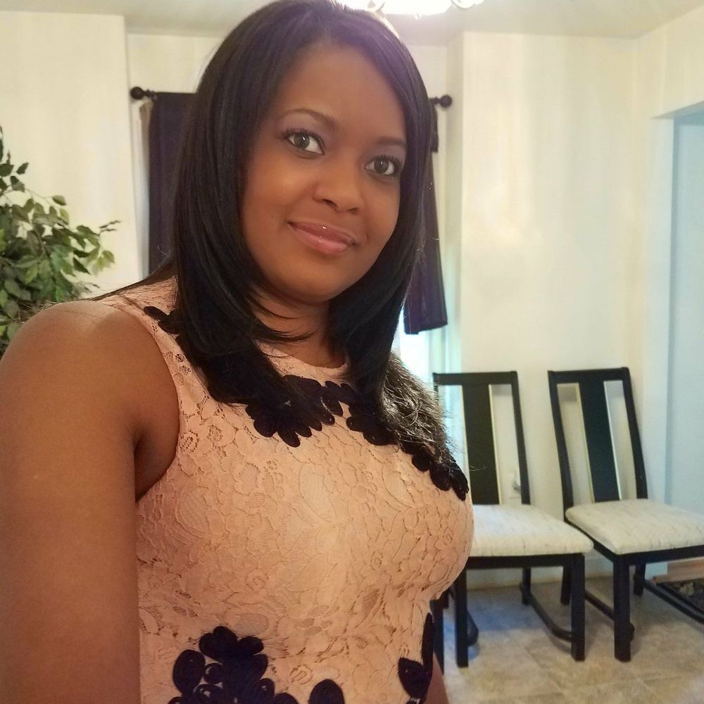 Meet your Posher, Katina