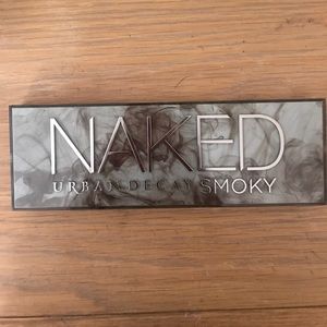 Naked smoky palette