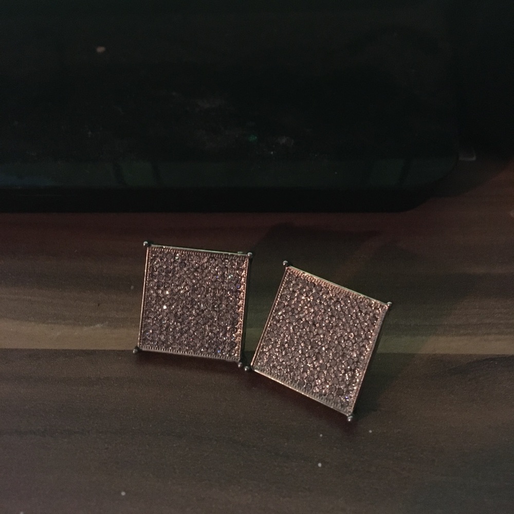 Screw back earings (blocks)